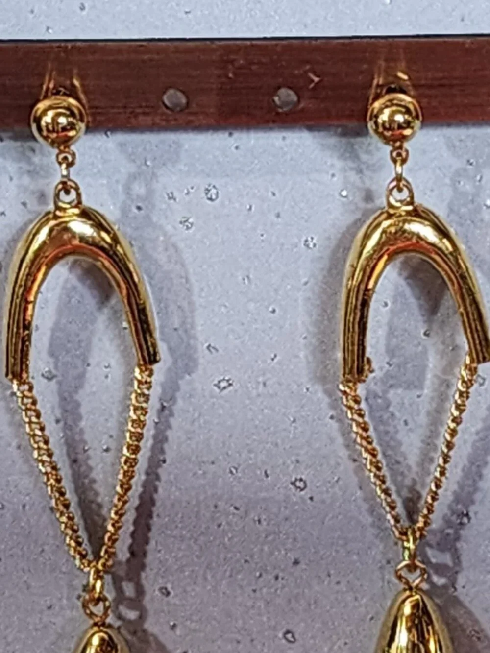 Avon vintage gold